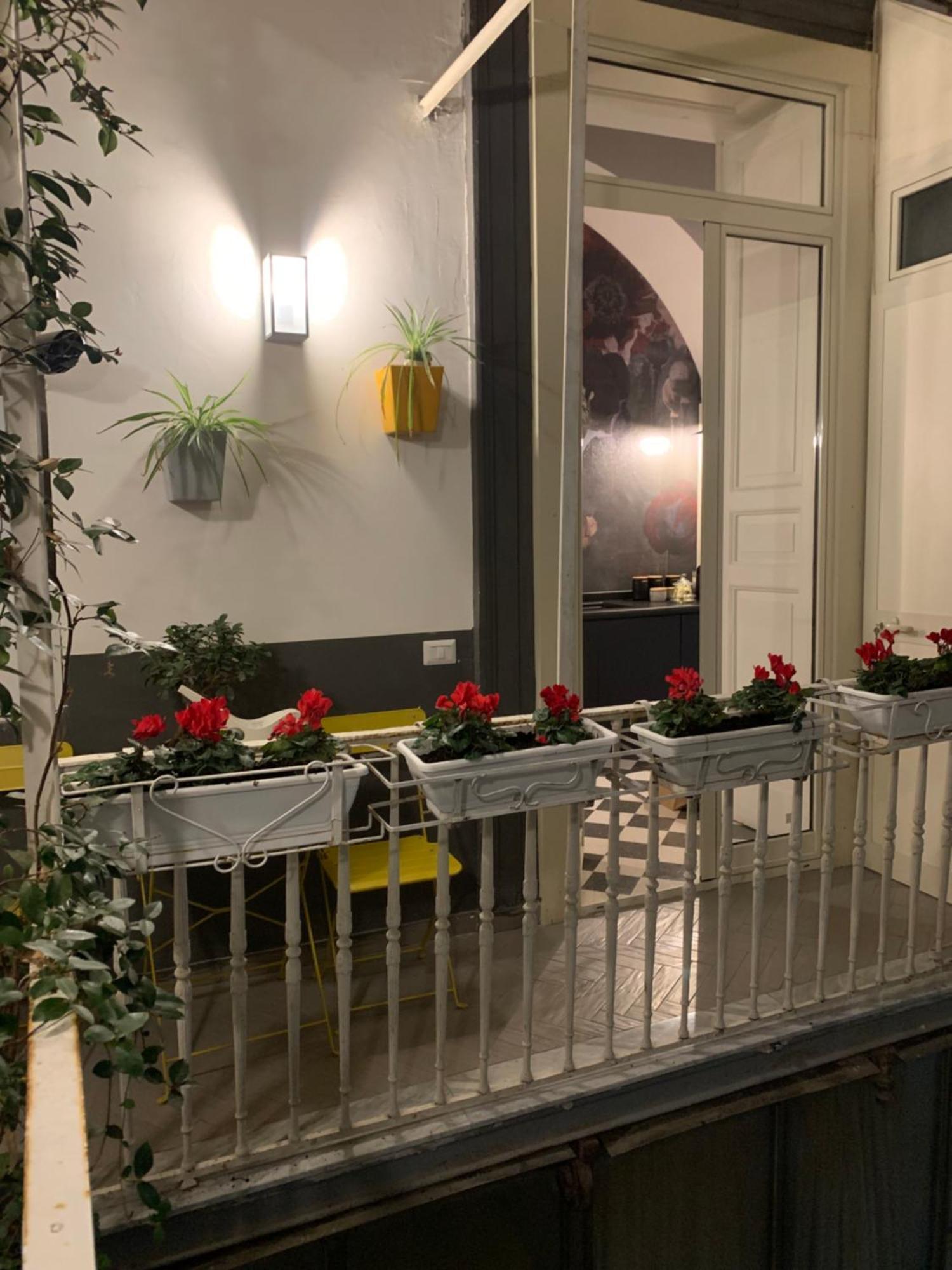 Casa Orlanda Apartment Наполи Екстериор снимка